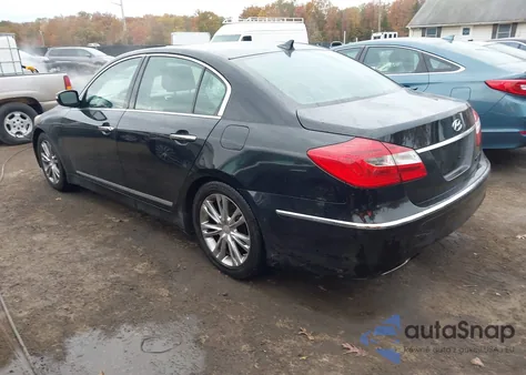 2012 Hyundai Genesis 4.6 z USA, uszkodzony, nr VIN KMHGC4DF6CU172165